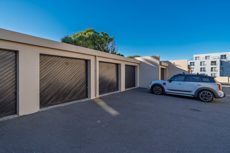 3 Bedroom Property for Sale in Table View Western Cape